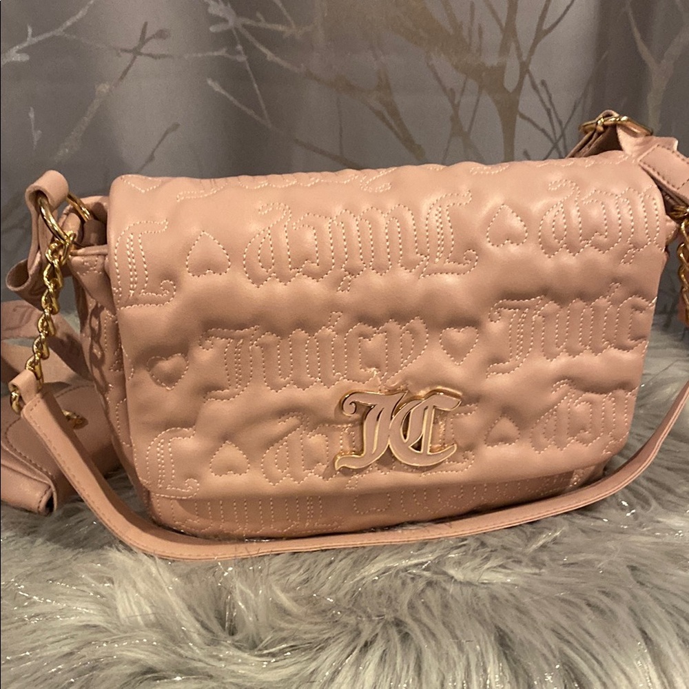 BNWT JUICY COUTURE Pink League Large Flap Shoulder Bag Crossbody in Dusty Blush